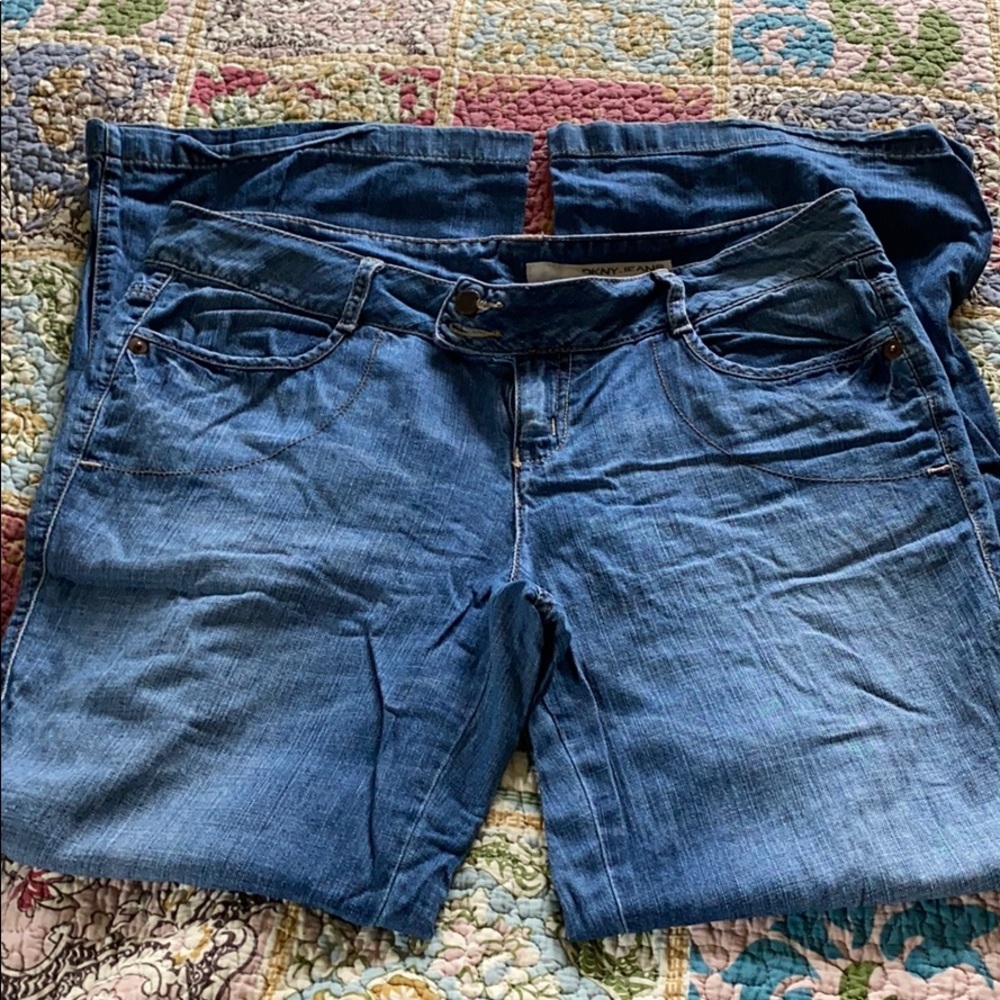 DKNY Lightweight Jeans